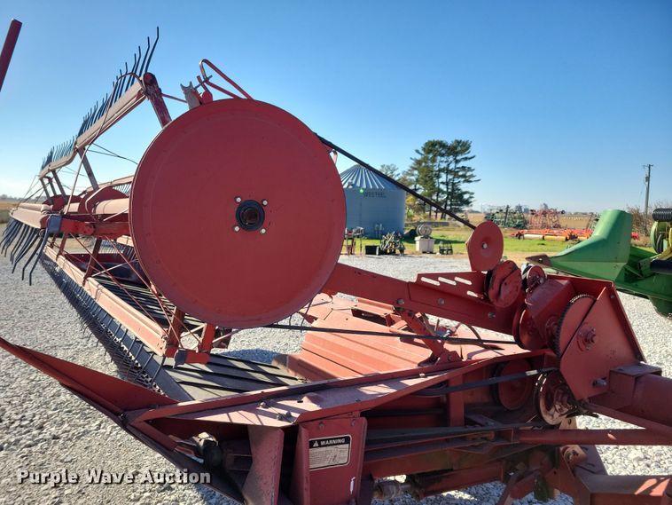 image for item DN3608 1992 Case IH 8210 swather / windrower