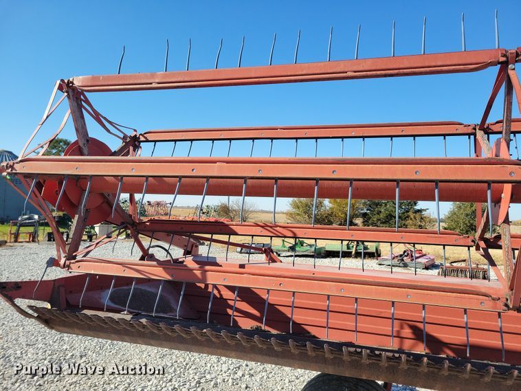 image for item DN3608 1992 Case IH 8210 swather / windrower