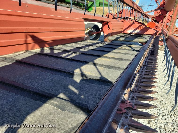 image for item DN3608 1992 Case IH 8210 swather / windrower