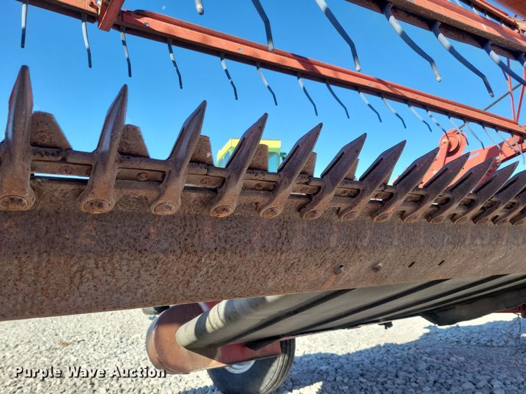 image for item DN3608 1992 Case IH 8210 swather / windrower