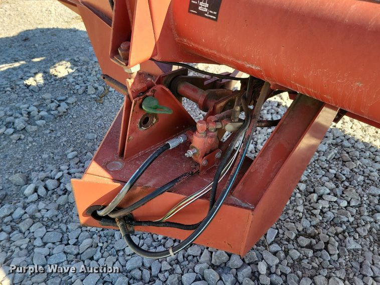 image for item DN3608 1992 Case IH 8210 swather / windrower