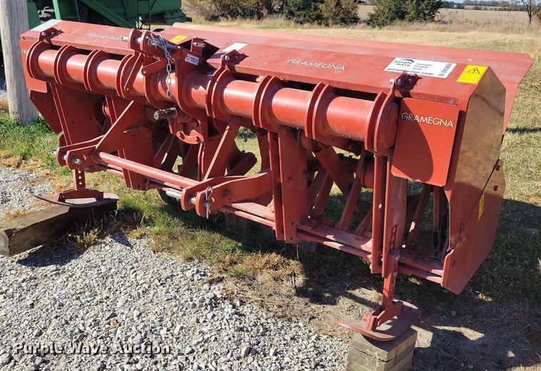 image for item DN3609 2016 Gramenga V93/30-220 aerator