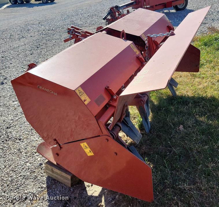 image for item DN3609 2016 Gramenga V93/30-220 aerator