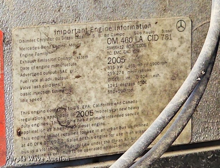 image for item DO5483 2006 Sterling LT9500 dump truck