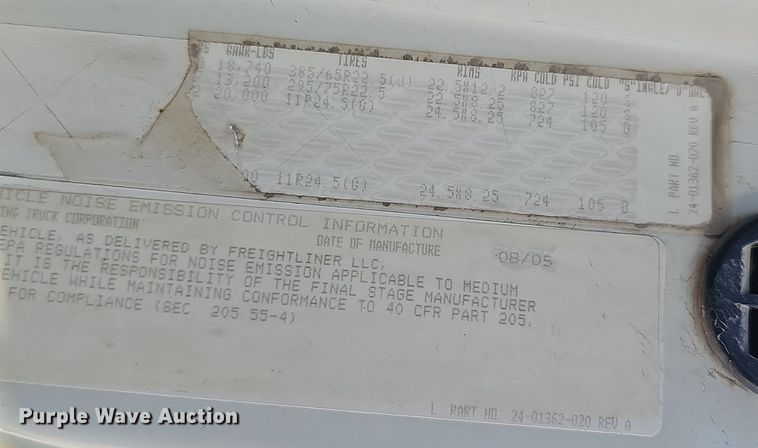 image for item DO5483 2006 Sterling LT9500 dump truck