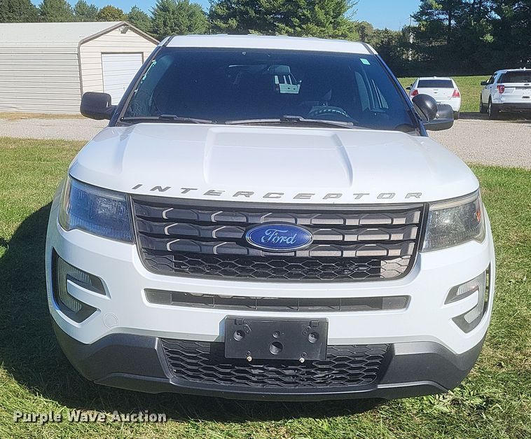 image for item DQ3722 2017 Ford Explorer Police Interceptor  SUV