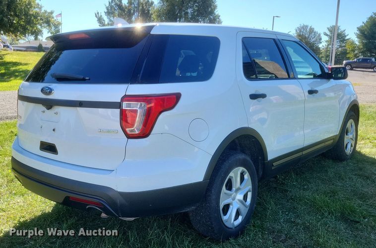 image for item DQ3722 2017 Ford Explorer Police Interceptor  SUV
