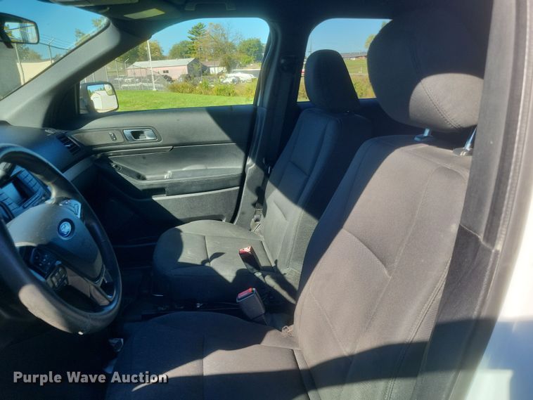 image for item DQ3722 2017 Ford Explorer Police Interceptor  SUV