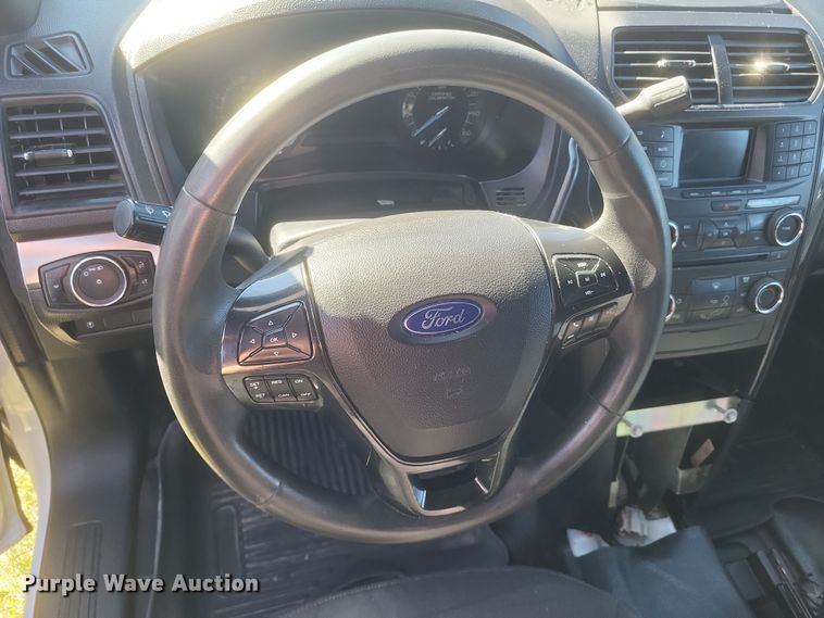 image for item DQ3722 2017 Ford Explorer Police Interceptor  SUV