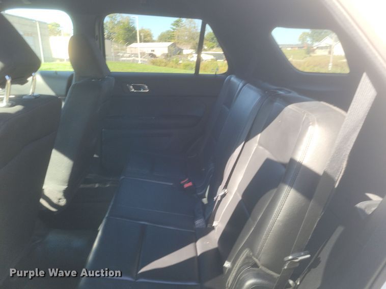 image for item DQ3722 2017 Ford Explorer Police Interceptor  SUV