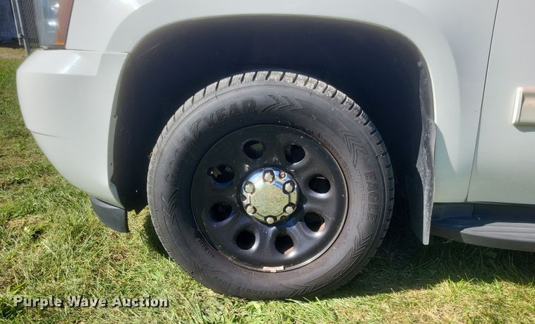 image for item DQ3722 2017 Ford Explorer Police Interceptor  SUV