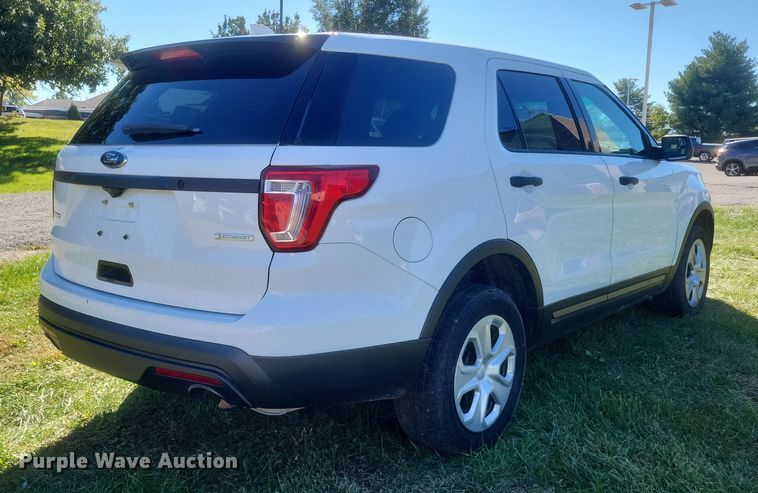 image for item DQ3723 2017 Ford  Explorer Police Interceptor  SUV