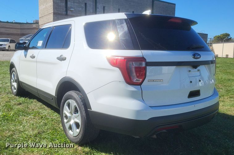 image for item DQ3723 2017 Ford  Explorer Police Interceptor  SUV