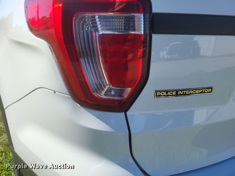 image for item DQ3723 2017 Ford  Explorer Police Interceptor  SUV