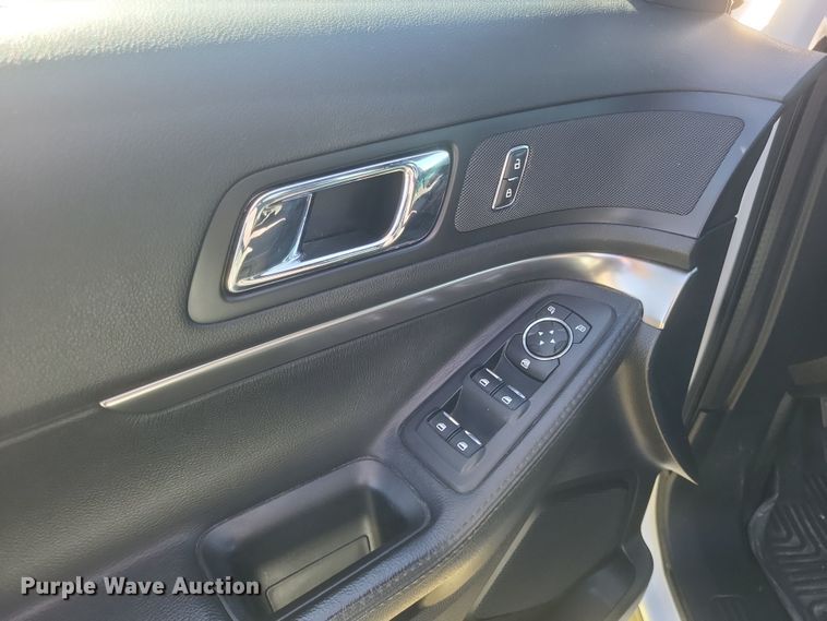 image for item DQ3723 2017 Ford  Explorer Police Interceptor  SUV