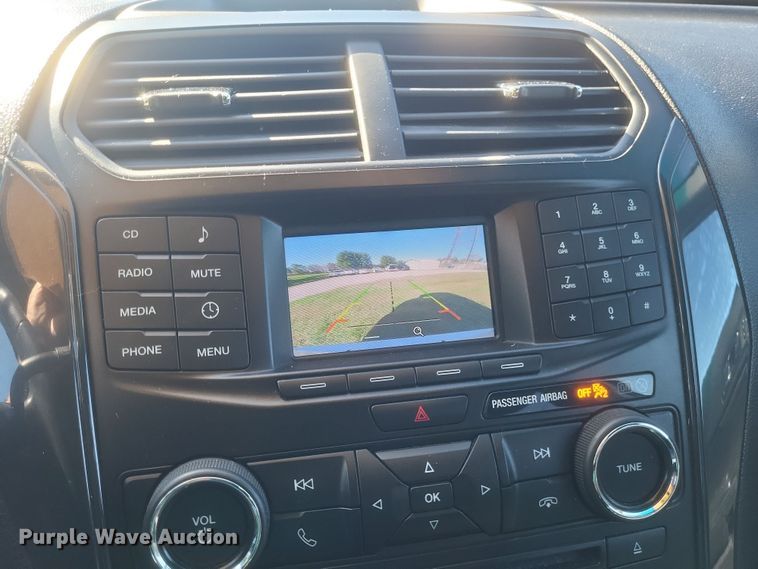 image for item DQ3723 2017 Ford  Explorer Police Interceptor  SUV