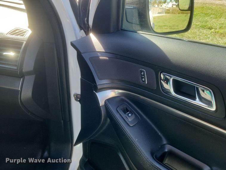 image for item DQ3723 2017 Ford  Explorer Police Interceptor  SUV