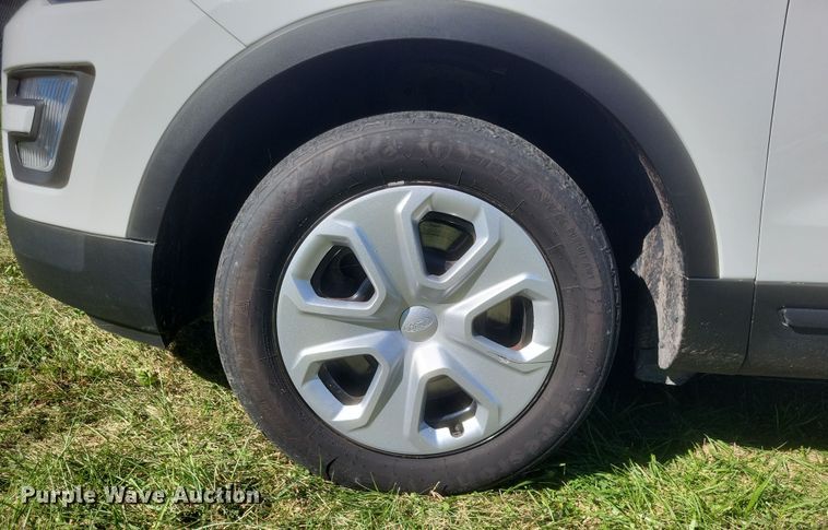 image for item DQ3723 2017 Ford  Explorer Police Interceptor  SUV