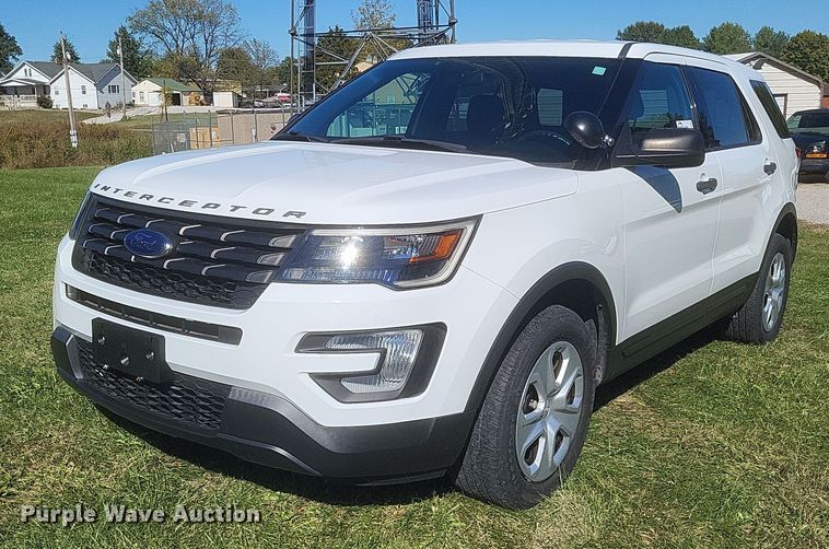 image for item DQ3724 2017 Ford  Explorer Police Interceptor  SUV