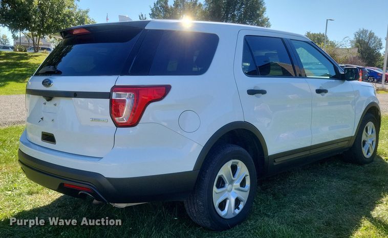 image for item DQ3724 2017 Ford  Explorer Police Interceptor  SUV