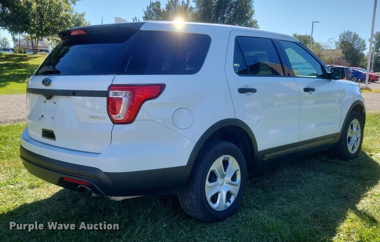 image for item DQ3724 2017 Ford  Explorer Police Interceptor  SUV