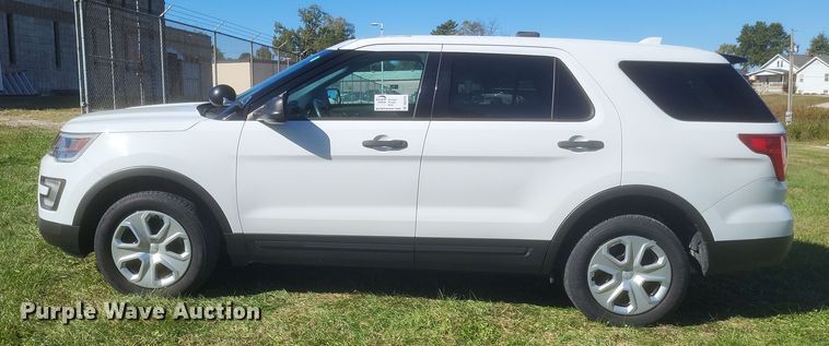 image for item DQ3724 2017 Ford  Explorer Police Interceptor  SUV
