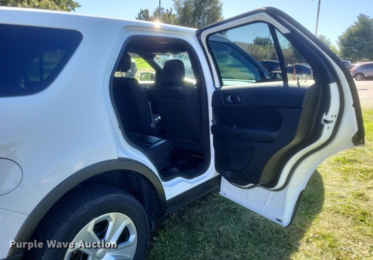 image for item DQ3724 2017 Ford  Explorer Police Interceptor  SUV