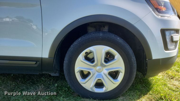 image for item DQ3724 2017 Ford  Explorer Police Interceptor  SUV