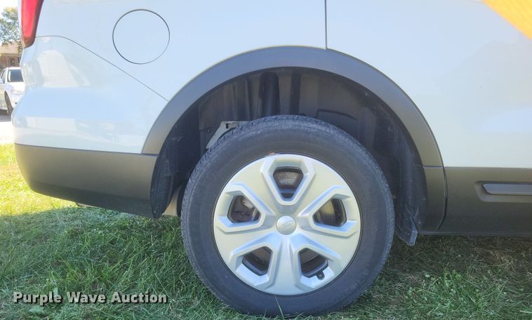 image for item DQ3724 2017 Ford  Explorer Police Interceptor  SUV