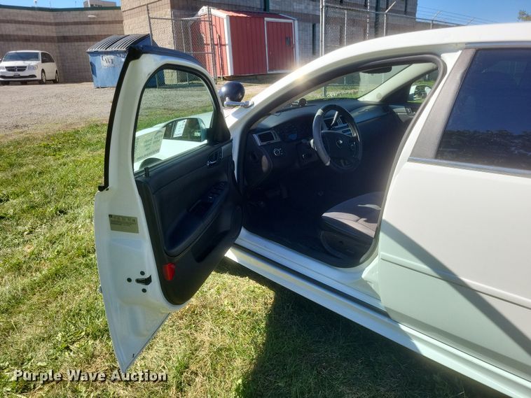 image for item DQ3725 2012 Chevrolet  Impala Police Cruiser  