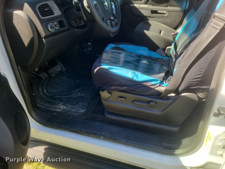 image for item DQ3727 2013 Chevrolet  Tahoe Police SUV