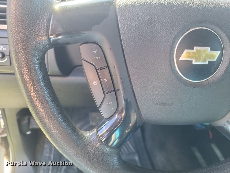 image for item DQ3727 2013 Chevrolet  Tahoe Police SUV