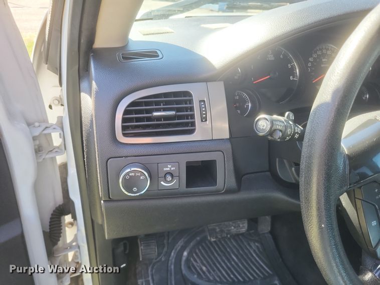 image for item DQ3727 2013 Chevrolet  Tahoe Police SUV