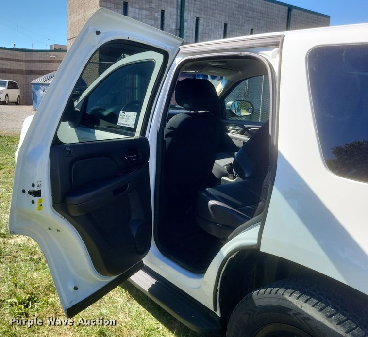 image for item DQ3727 2013 Chevrolet  Tahoe Police SUV