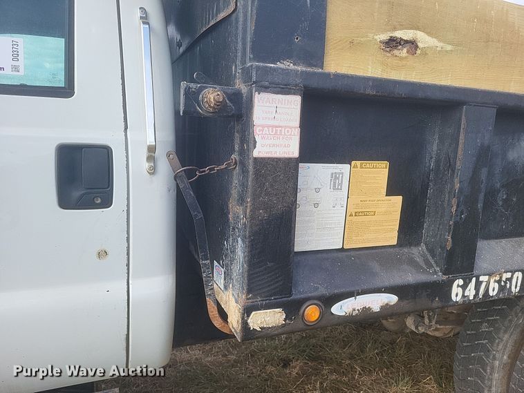 image for item DQ3737 2006 Ford  F650 Super Duty XL  dump truck