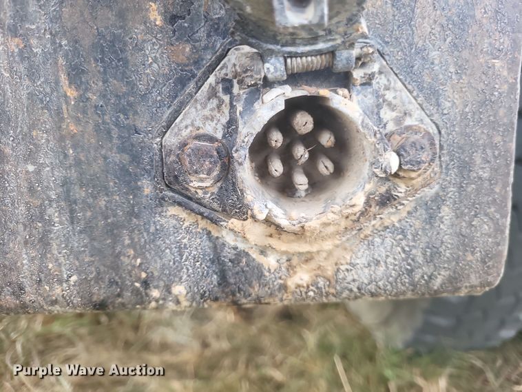 image for item DQ3737 2006 Ford  F650 Super Duty XL  dump truck