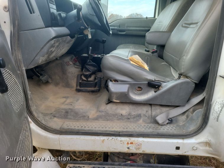 image for item DQ3737 2006 Ford  F650 Super Duty XL  dump truck