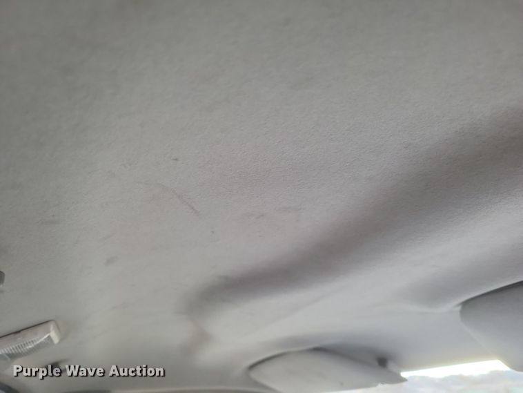 image for item DQ3737 2006 Ford  F650 Super Duty XL  dump truck