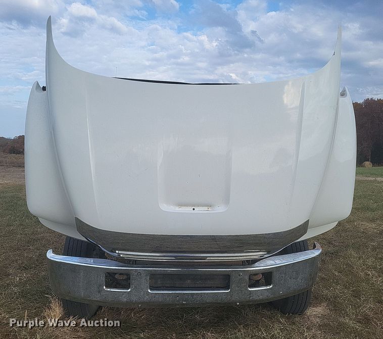 image for item DQ3737 2006 Ford  F650 Super Duty XL  dump truck