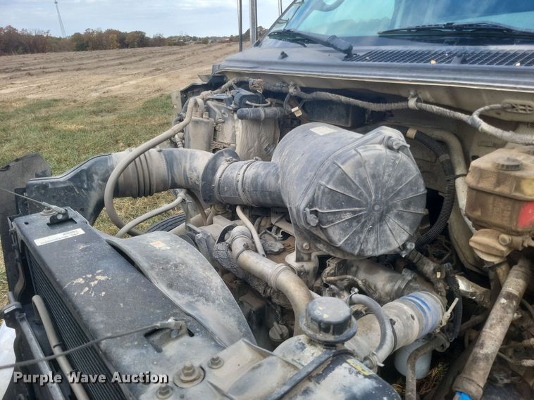 image for item DQ3737 2006 Ford  F650 Super Duty XL  dump truck