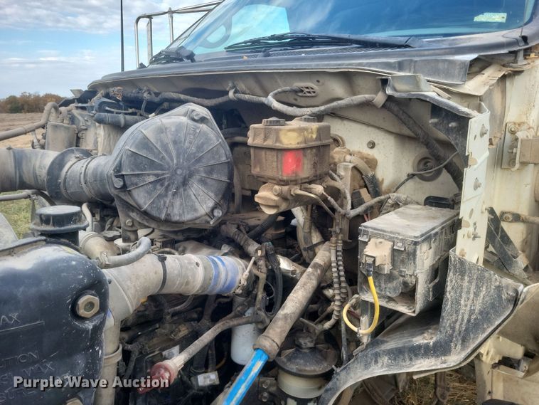 image for item DQ3737 2006 Ford  F650 Super Duty XL  dump truck