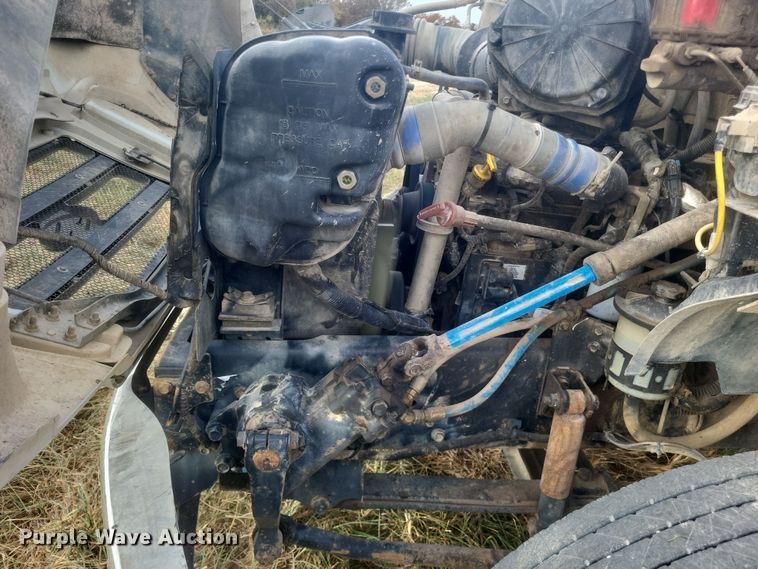 image for item DQ3737 2006 Ford  F650 Super Duty XL  dump truck