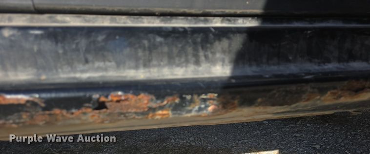 image for item DQ5226 2001 Chevrolet Silverado 1500 pickup truck