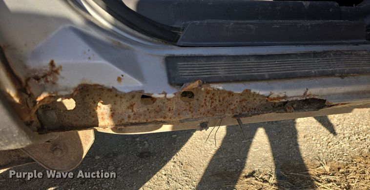 image for item DQ5230 2001 Ford Expedition SUV