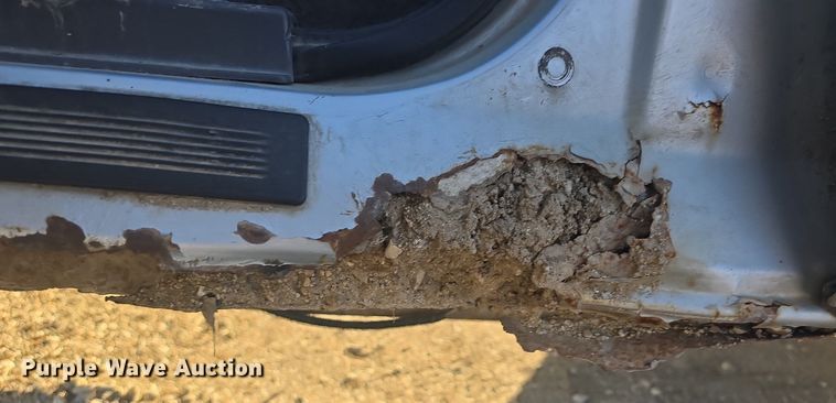 image for item DQ5230 2001 Ford Expedition SUV