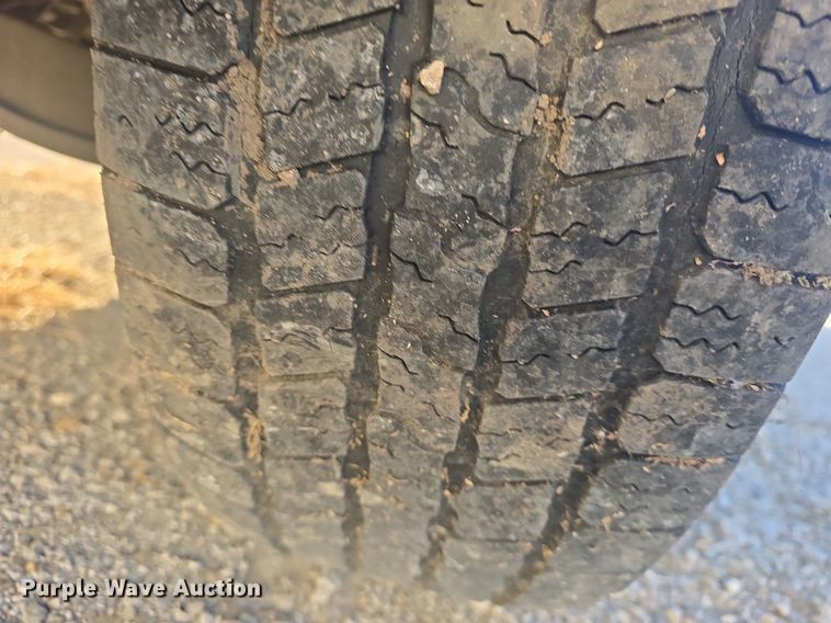 image for item DQ5230 2001 Ford Expedition SUV