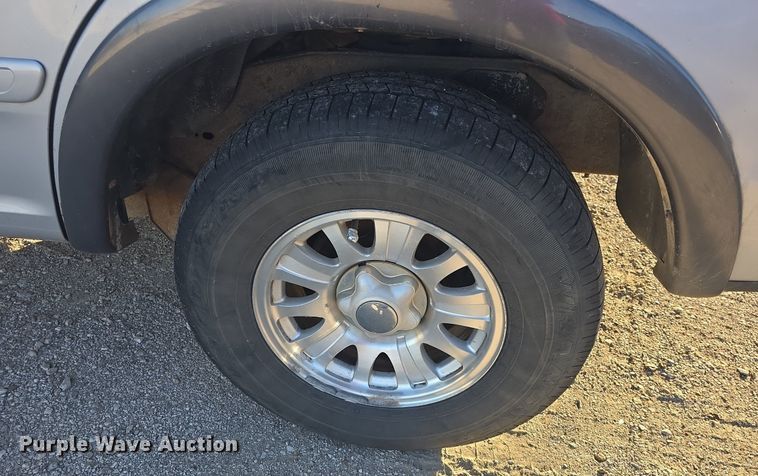 image for item DQ5230 2001 Ford Expedition SUV