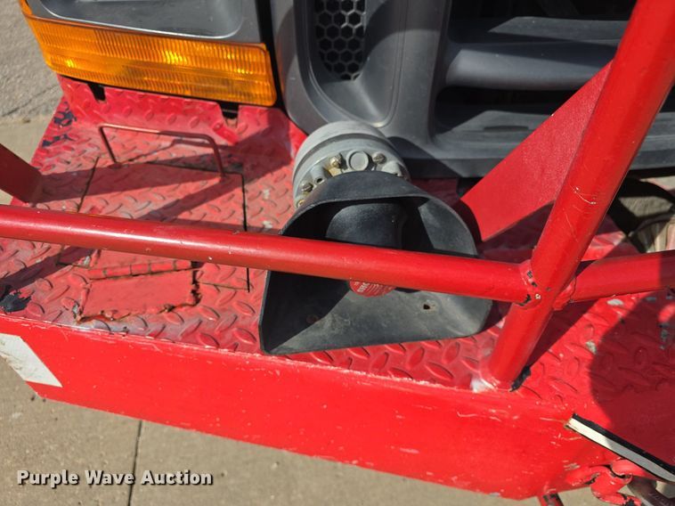 image for item DQ5260 1999 Ford F350 Super Duty  brush fire truck