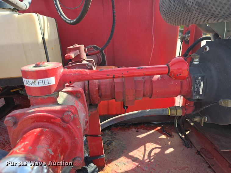 image for item DQ5260 1999 Ford F350 Super Duty  brush fire truck