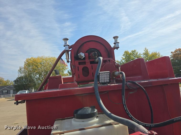 image for item DQ5260 1999 Ford F350 Super Duty  brush fire truck